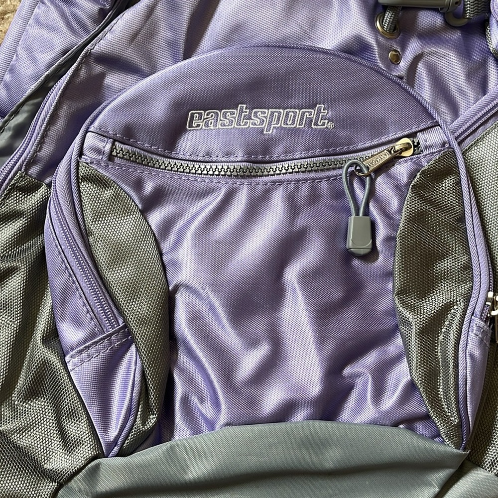 EastSport Backpack - Picture 2 of 6